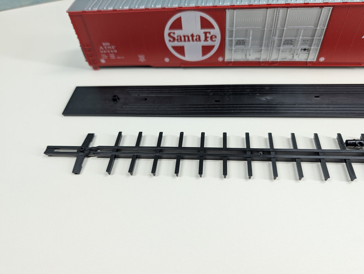USED Athearn 1975 HO Scale 86' Hi-Cube Box Car, 4 Doors Santa Fe ATSF #36589 KIT