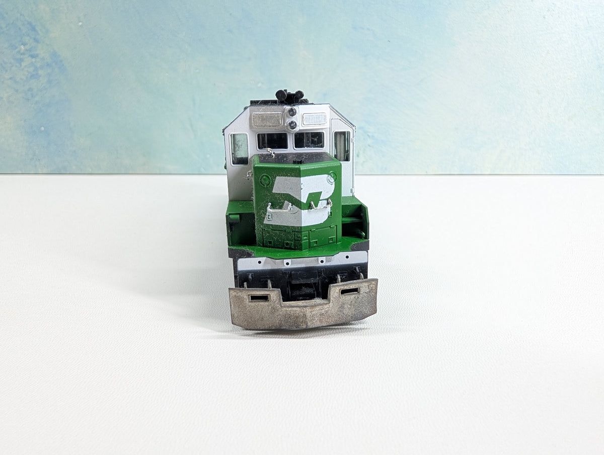 USED Athearn 4663 HO Scale GP38-2 Diesel Locomotive Burlington Northern BN #2267 Non-Powered