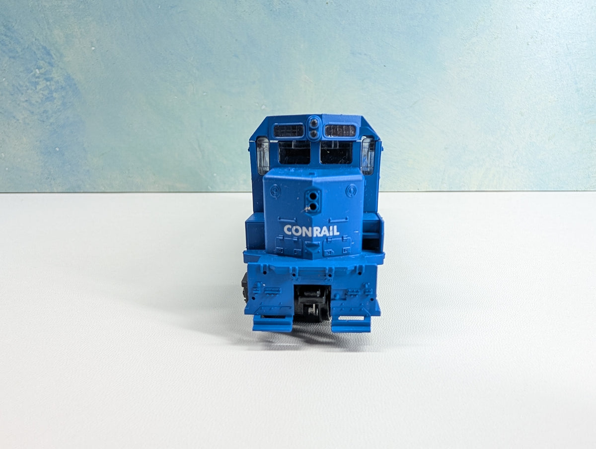 USED Athearn HO Scale SD-45 Diesel Locomotive Conrail #6127 Non-Powered