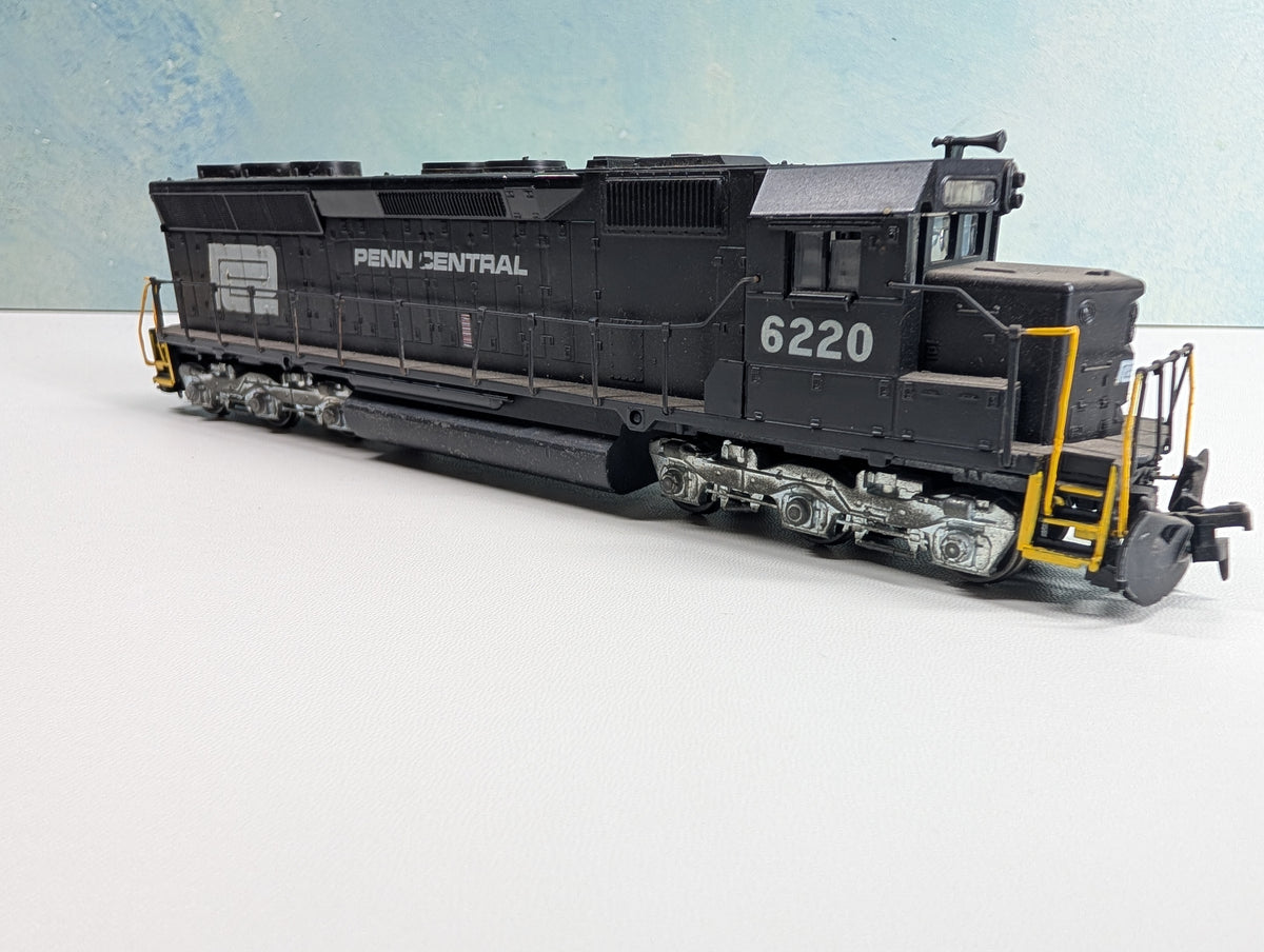 USED Athearn HO Scale Custom Diesel Locomotive Penn Central PC #6220 Tested! DC