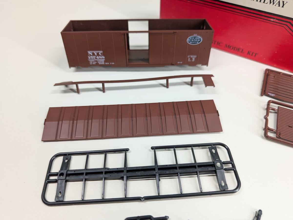 USED Intermountain #40701-05 HO Scale AAR Box Car New York Central NYC #157488 KIT
