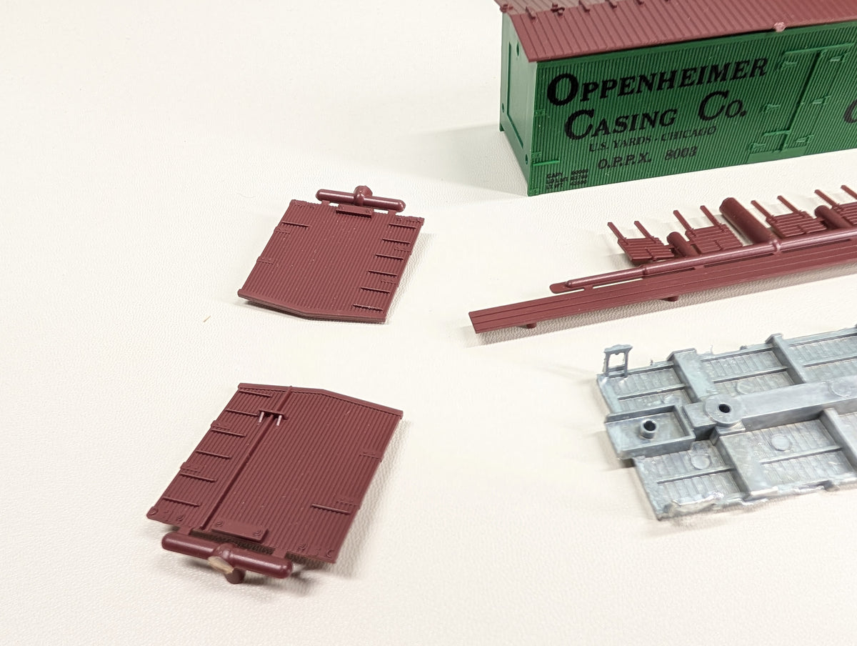 USED Roundhouse 3192 HO Scale 36' Billboard Reefer Oppenheimer Casing Co. OPPX #8003 Sausage Casings KIT