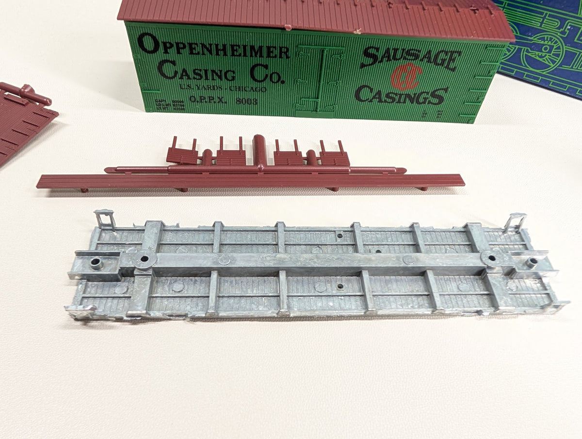 USED Roundhouse 3192 HO Scale 36' Billboard Reefer Oppenheimer Casing Co. OPPX #8003 Sausage Casings KIT