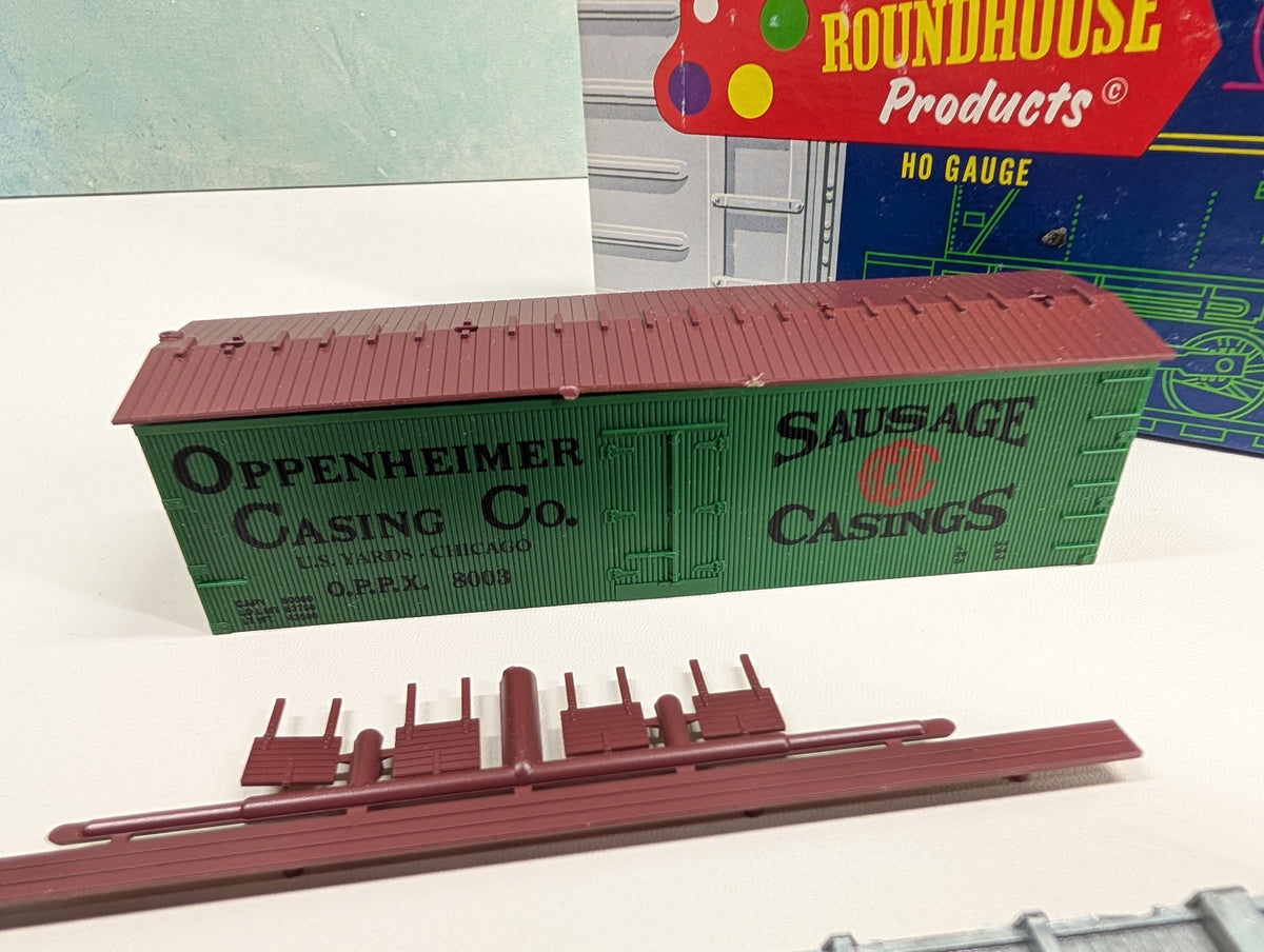 USED Roundhouse 3192 HO Scale 36' Billboard Reefer Oppenheimer Casing Co. OPPX #8003 Sausage Casings KIT
