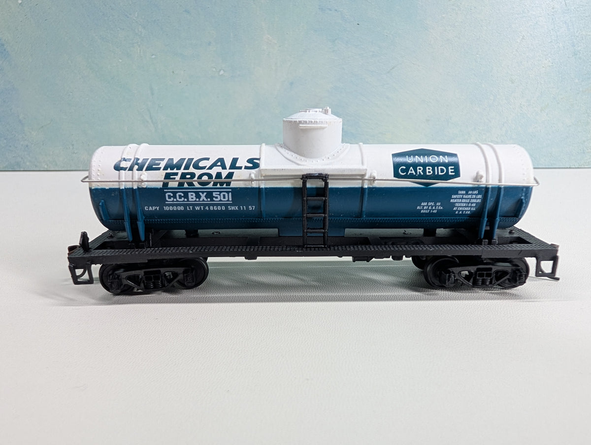 USED Mantua HO Scale Single Dome Tank Car Union Carbide CCBX #501