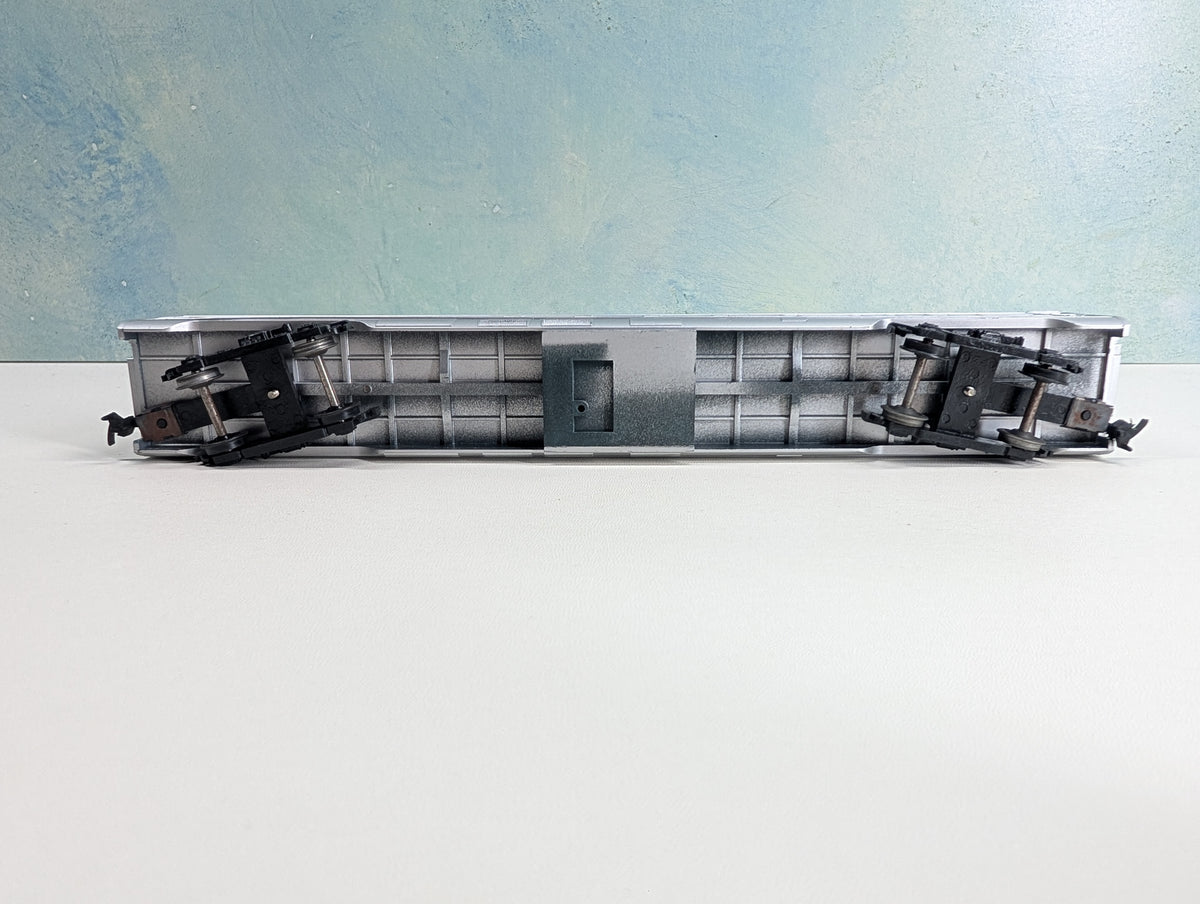 USED Athearn HO Scale Passenger Car Amtrak #5221