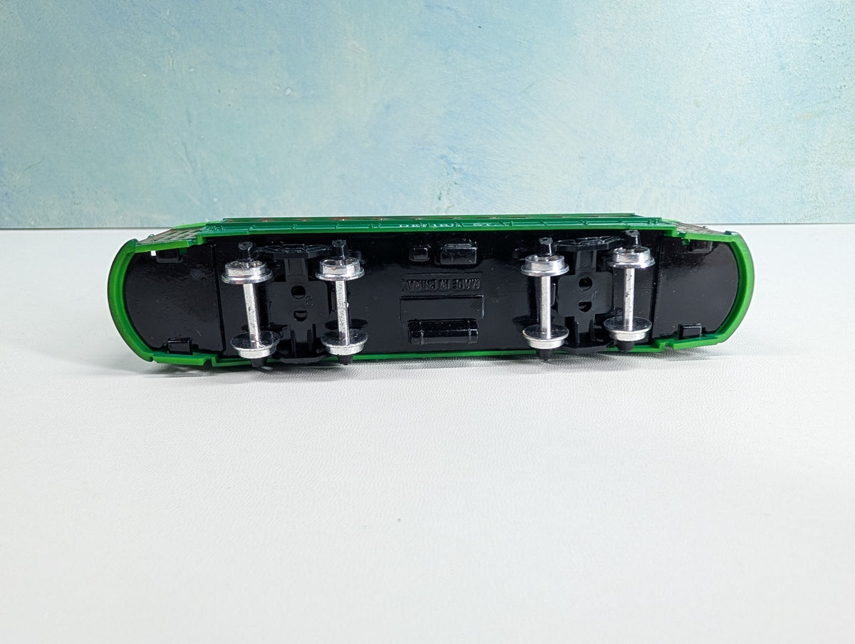 USED HO Scale Non-Powered Trolley Desire St. #463