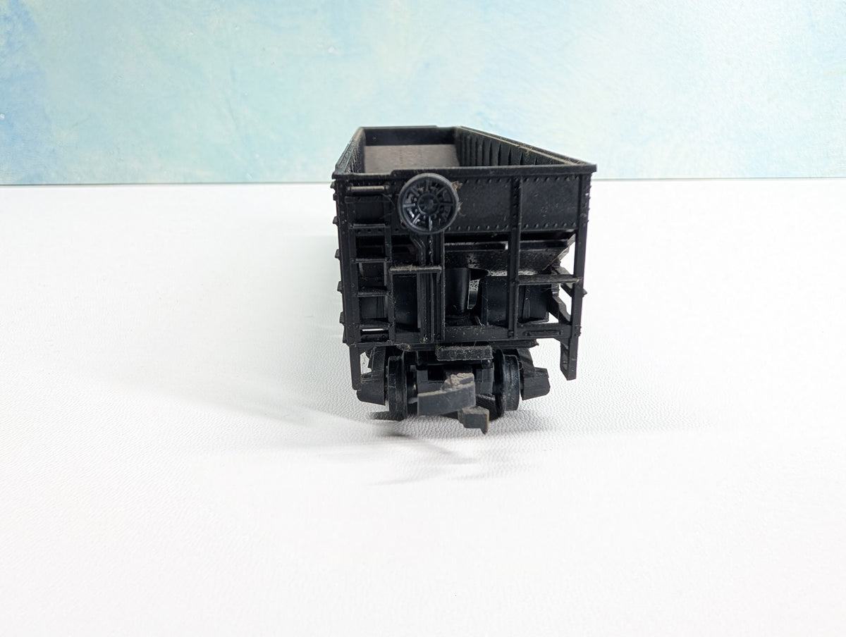 USED HO Scale Operating Quad Hopper Pennsylvania PRR #665000