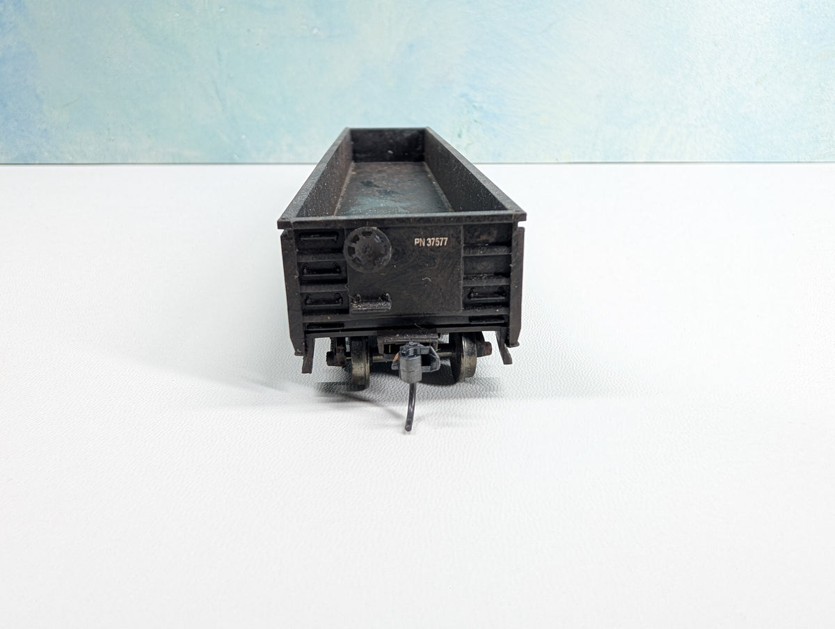 USED Roundhouse HO Scale 52' Gondola, Weathered Providence Northern PN #37577 Metal Wheels