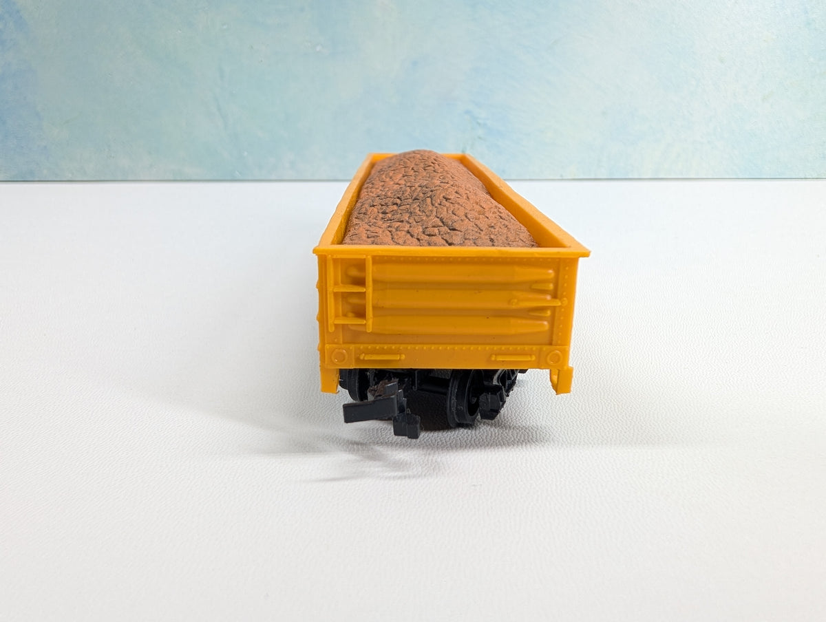 USED Bachmann HO Scale Gondola w/ Load Union Pacific UP #65263