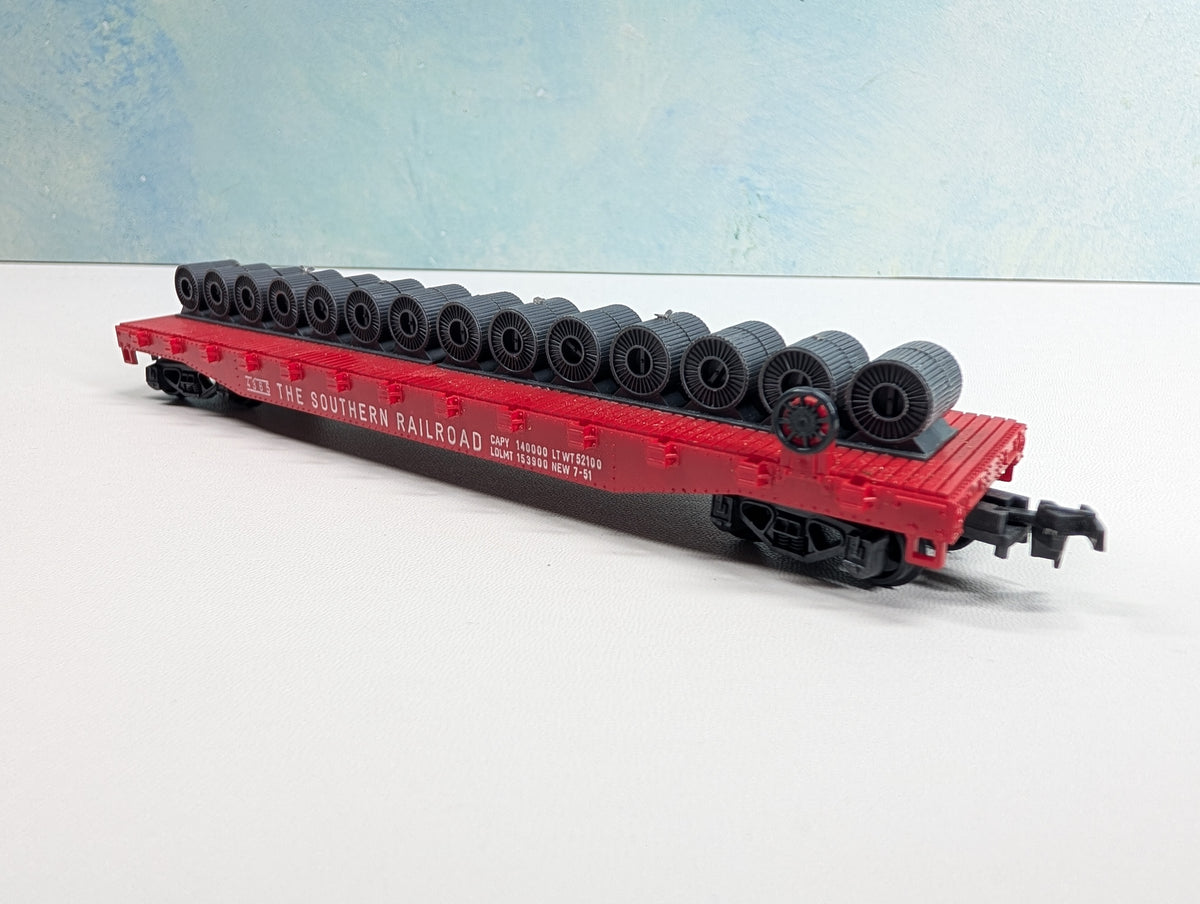 USED HO Scale 50' Flat Car w/ Load Southern #4365