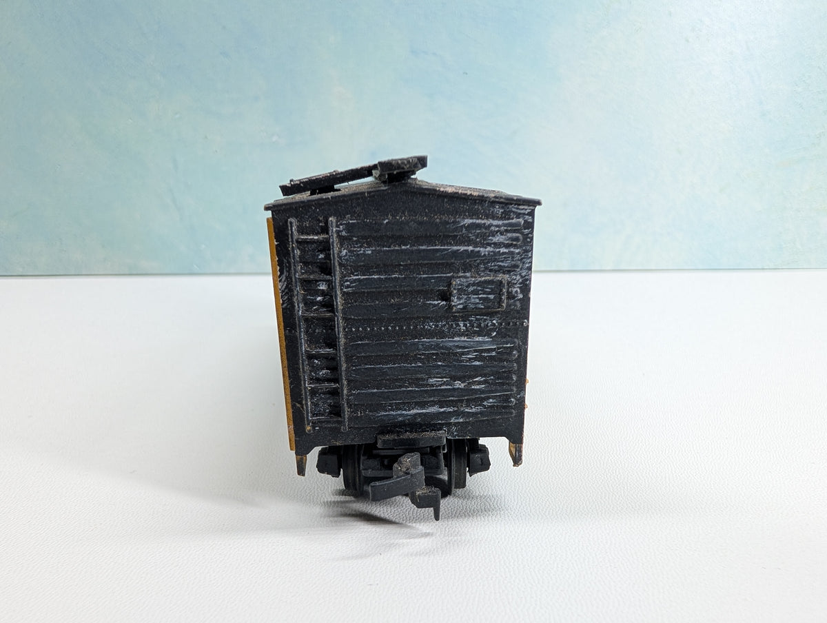 USED HO Scale Wooden DD Box Car Toronto, Hamilton & Buffalo THB #3012 Weathered