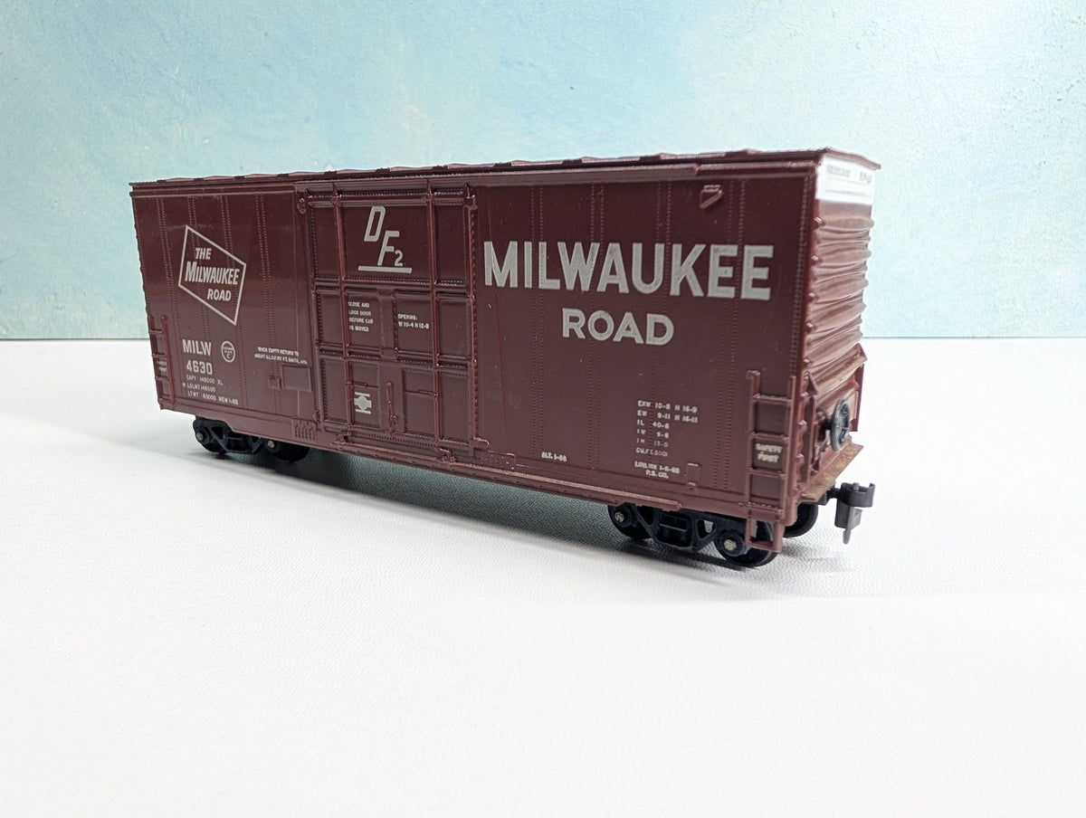 USED Athearn HO Scale 40' HI-Cube Box Car Milwaukee Road MILW #4630