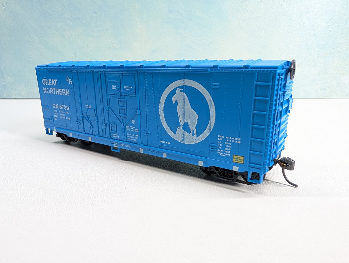 USED Athearn HO Scale 40' Grain Loading Box Car Great Northern GN #6739