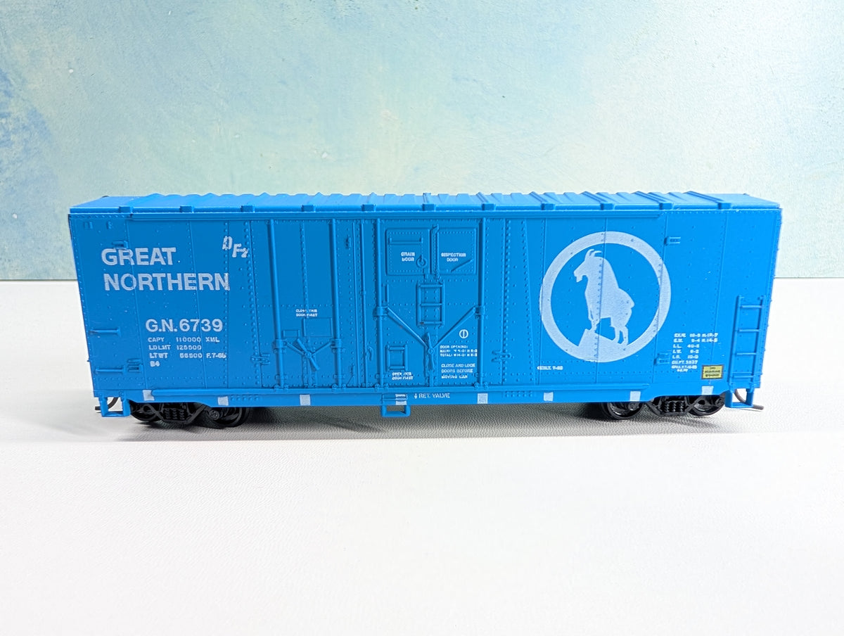 USED Athearn HO Scale 40' Grain Loading Box Car Great Northern GN #6739