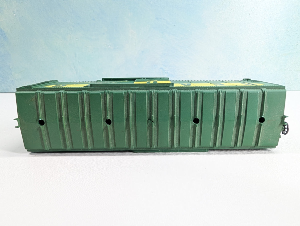 USED Bachmann HO Scale 40' Box Car Reading RDG #115404