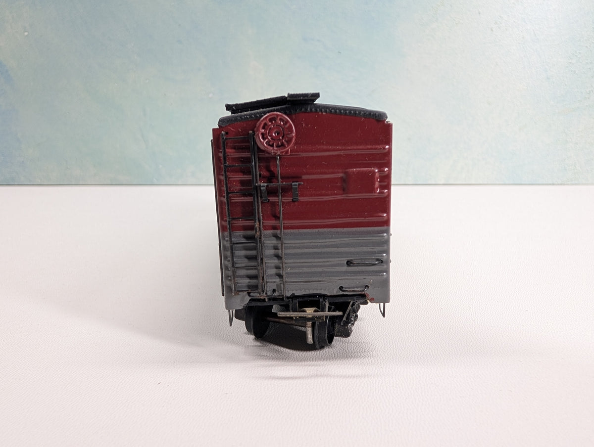 USED HO Scale 40' Box Car, Metal New York Central NYC #174283 Pacemaker