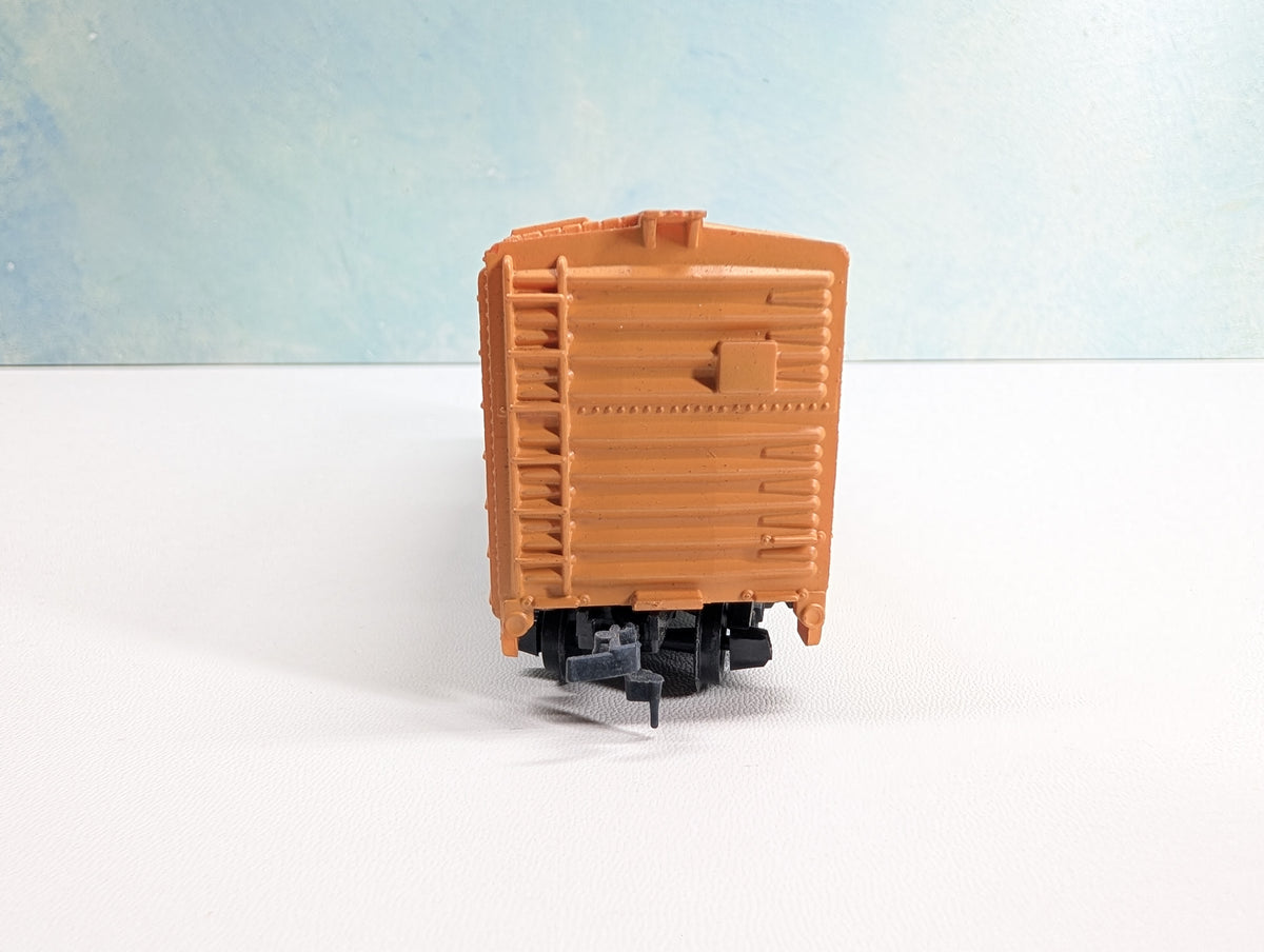 USED Tyco HO Scale 40' Box Car Illinois Central IC #16470