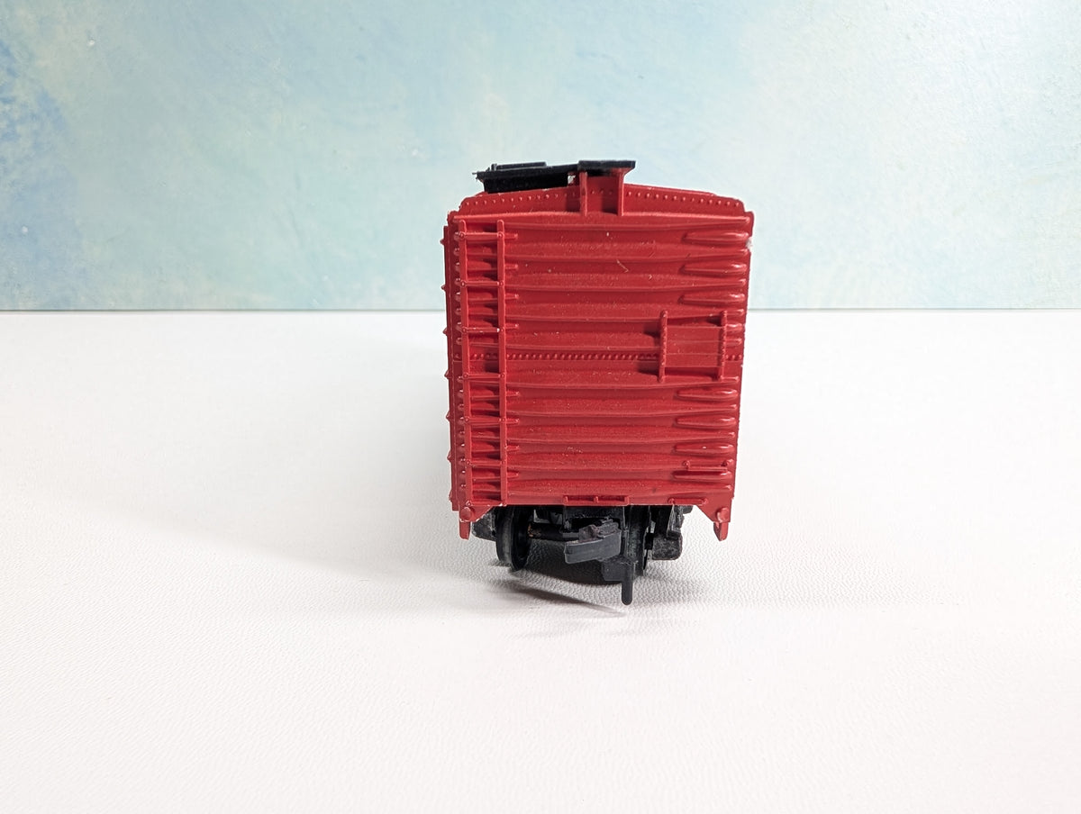 USED Athearn HO Scale 40' Box Car New Haven NH #39288