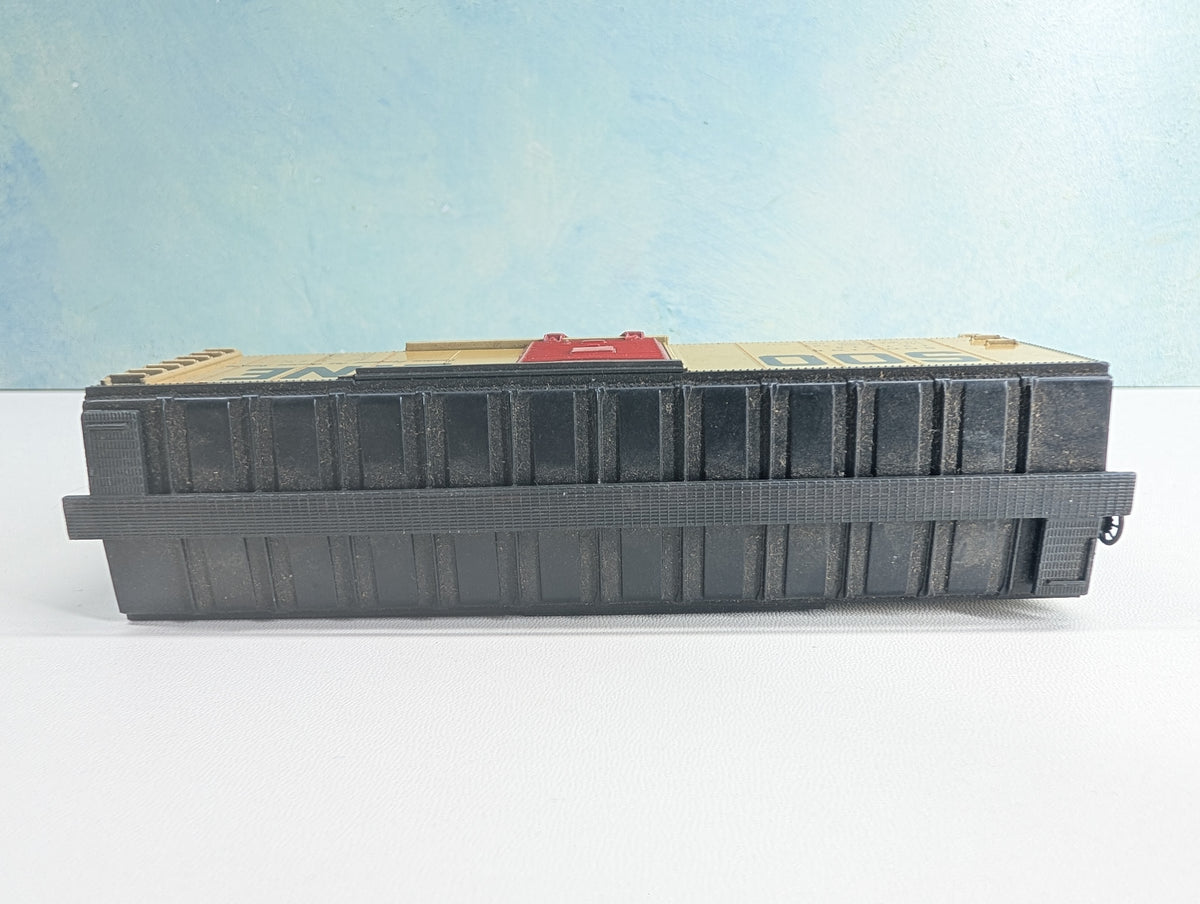 USED Athearn HO Scale 40' Box Car SOO Line #137813