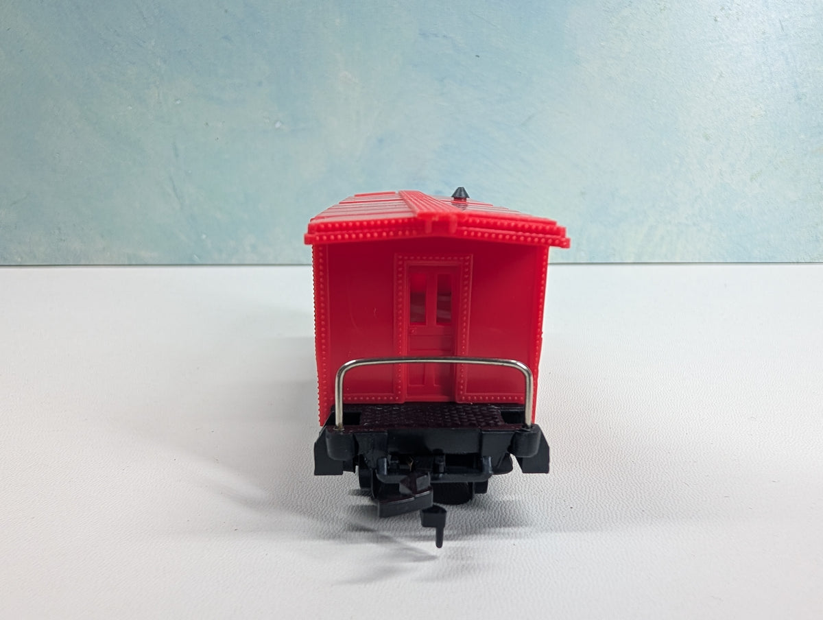 USED Model Power HO Scale Red Safety Bay Window Caboose #9125