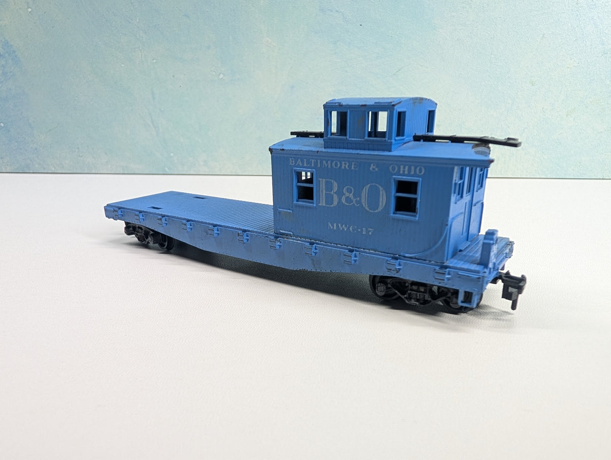 USED Athearn HO Scale Work Caboose Baltimore and Ohio B&O #MWC-17