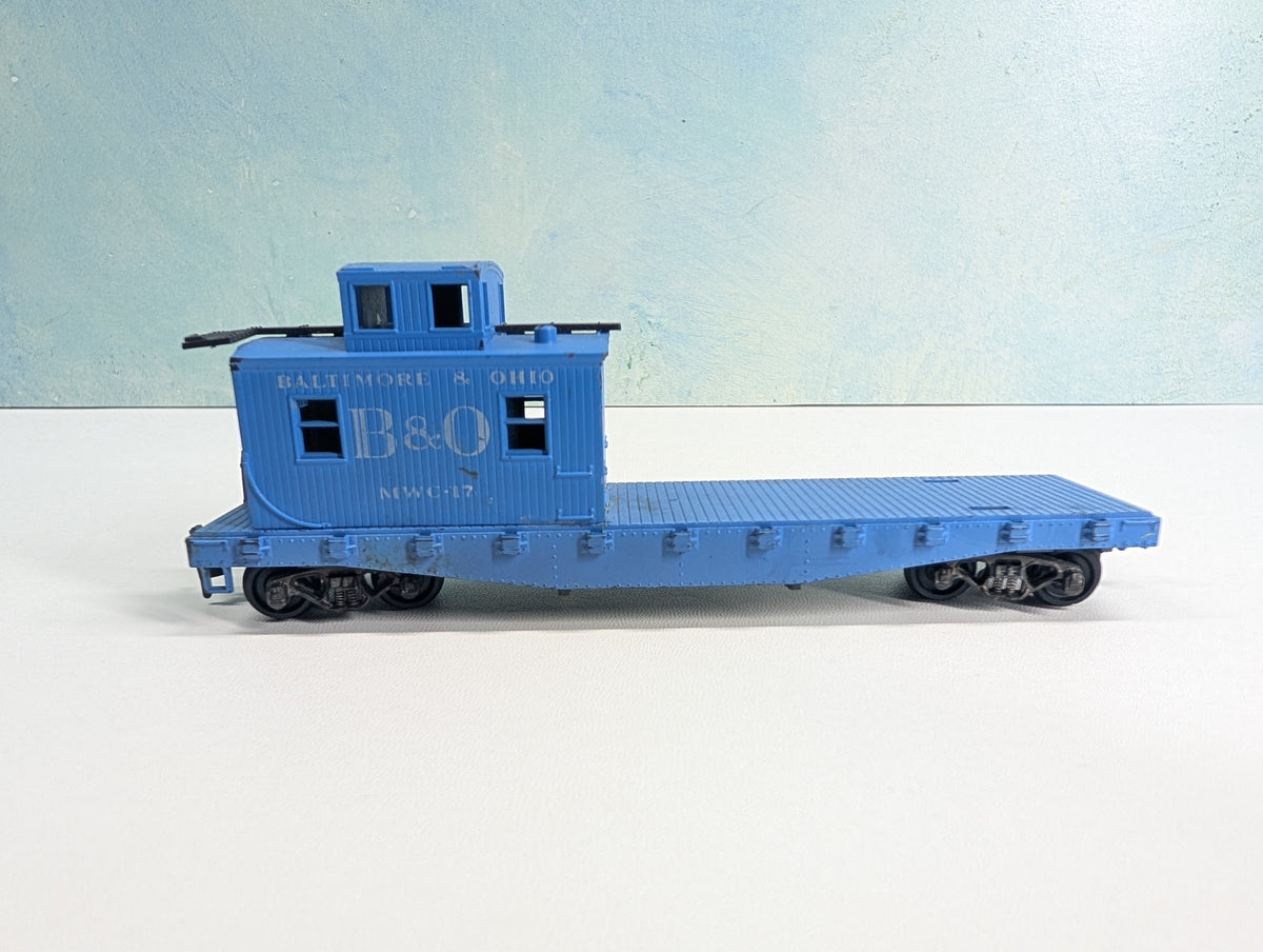 USED Athearn HO Scale Work Caboose Baltimore and Ohio B&O #MWC-17