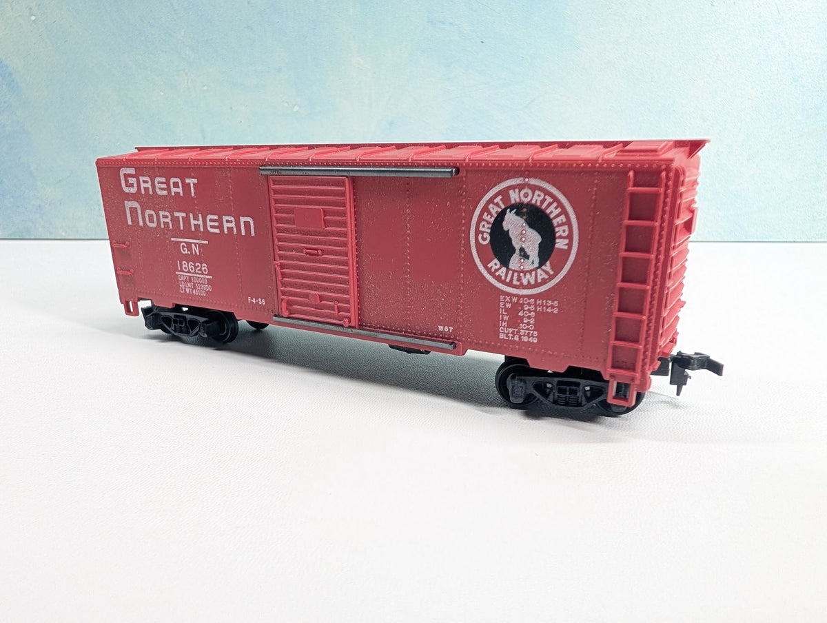 USED Mantua HO Scale 40' Box Car Great Northern GN #18626