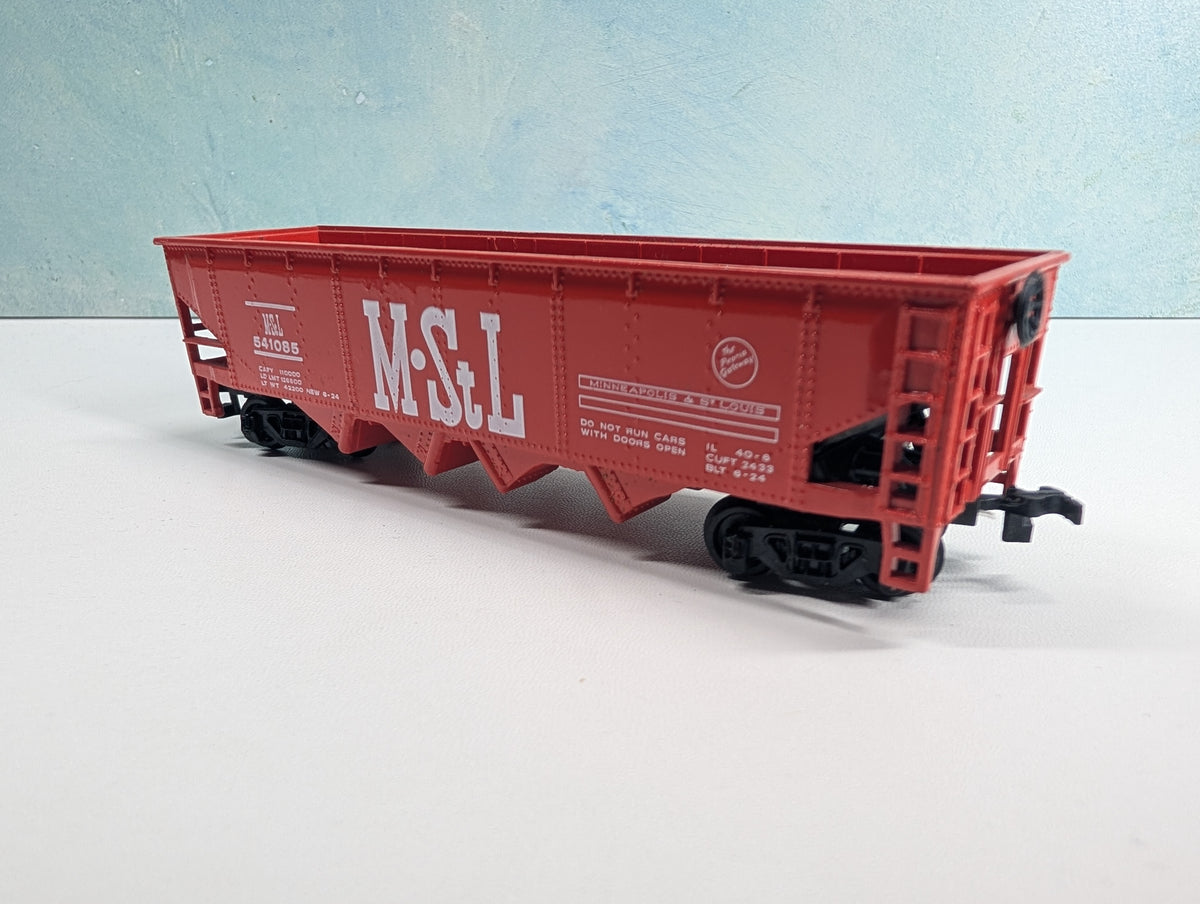 USED Bachmann HO Scale Quad Hopper Minneapolis & St Louis MStL #541085