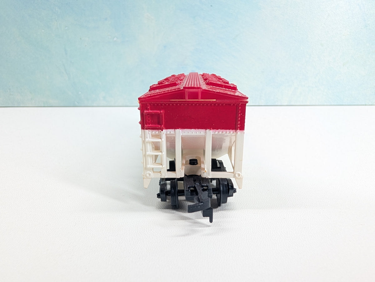 USED Life-Like HO Scale 2 Bay Covered Hopper, Beans Campbell's