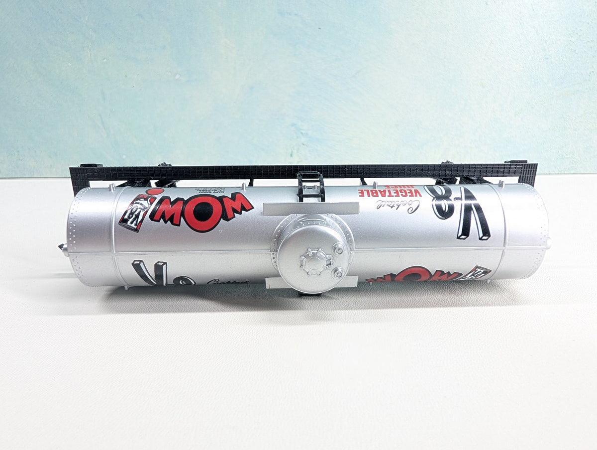 USED Life-Like HO Scale Single Dome Tank Car, V-8 Vegetable Juice Campbell's