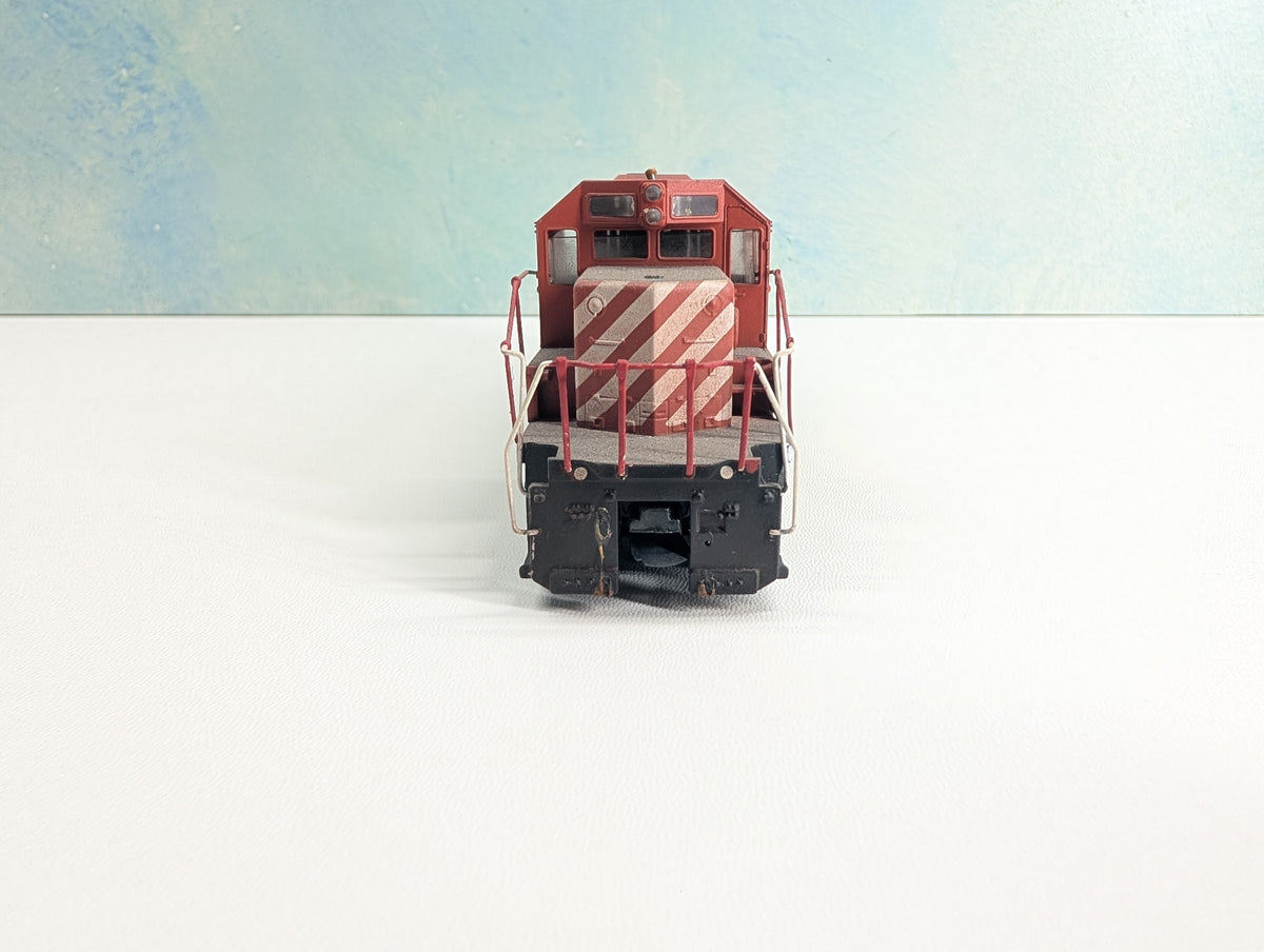USED Athearn HO Scale SD40-2 Diesel Locomotive Canadian Pacific CP #6027 Weathered Non-Powered