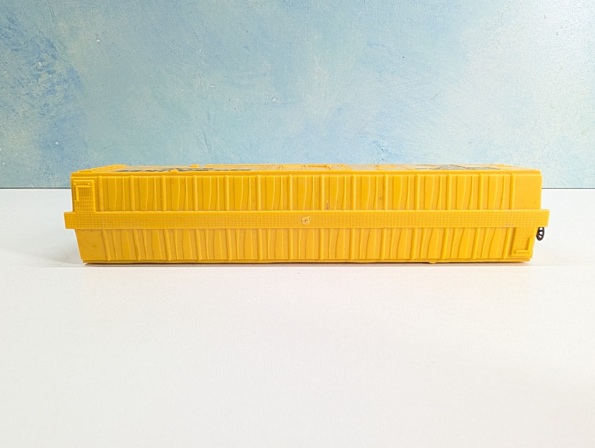 USED Bachmann HO Scale 50' Box Car Milwaukee Road MILW #56500