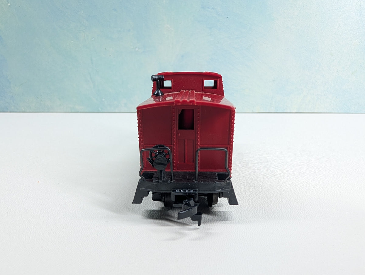USED HO Scale Caboose Undecorated Red