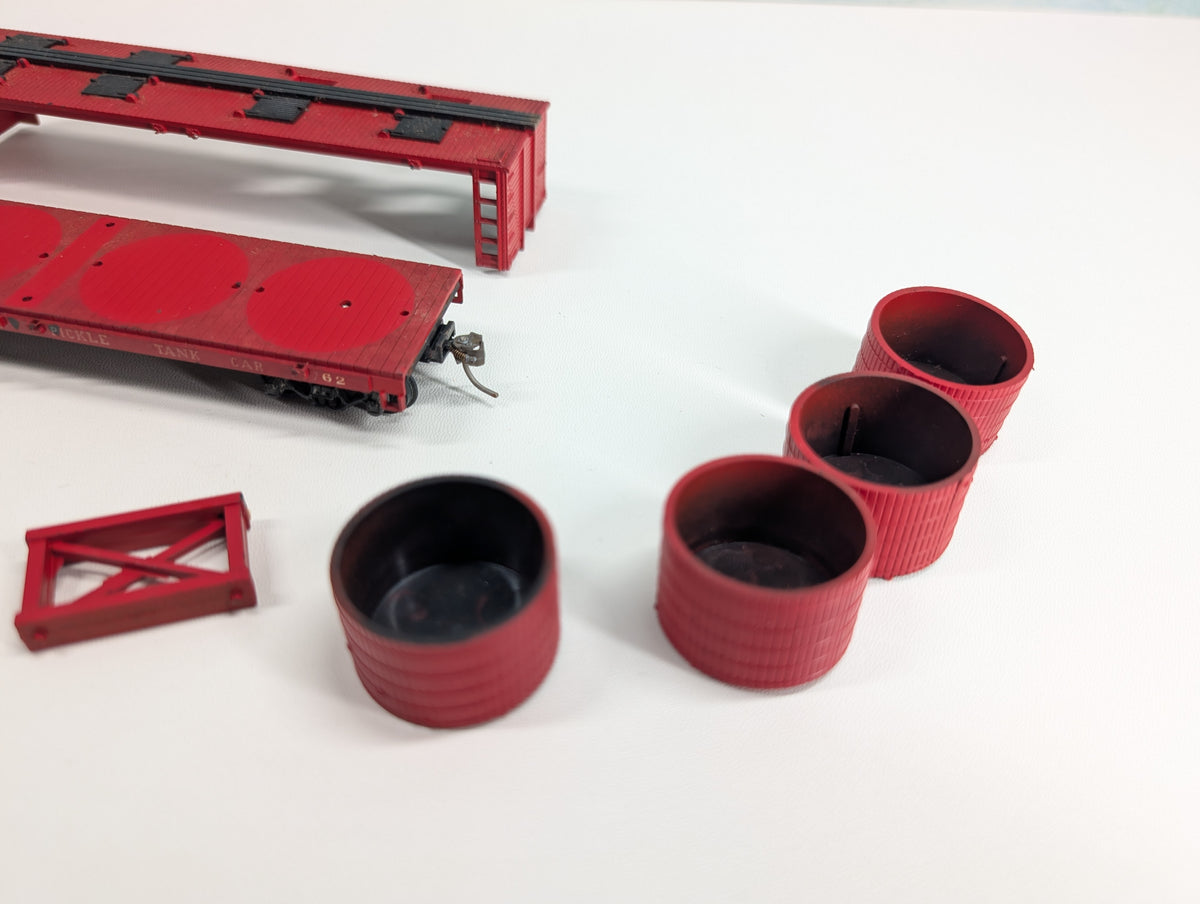 USED Athearn HO Scale Red Open-Sided Pickle Tank Car Heinz Company #62