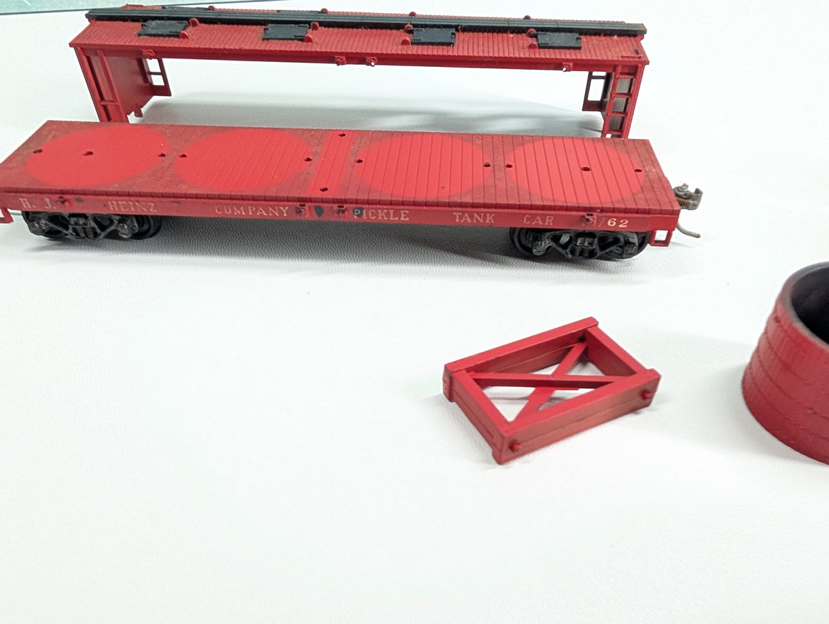 USED Athearn HO Scale Red Open-Sided Pickle Tank Car Heinz Company #62