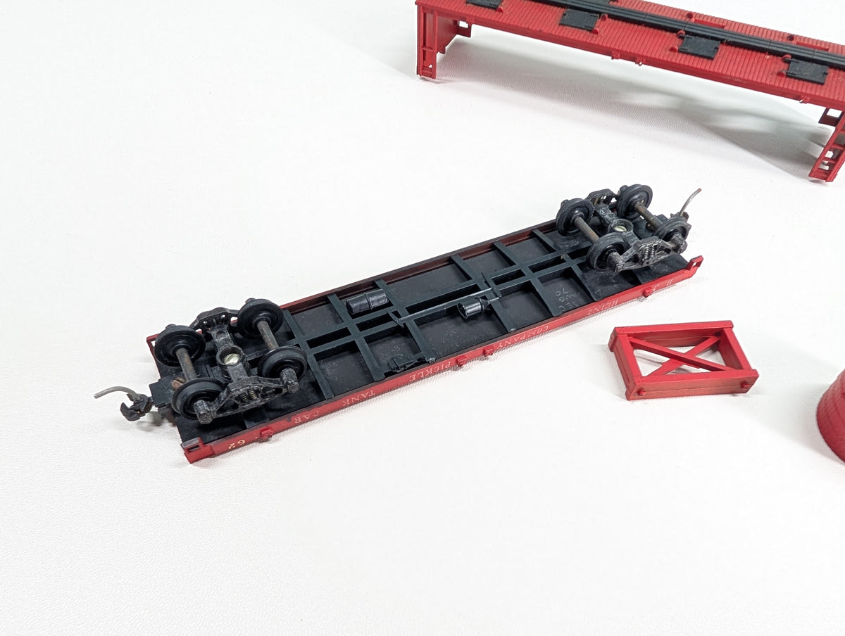 USED Athearn HO Scale Red Open-Sided Pickle Tank Car Heinz Company #62