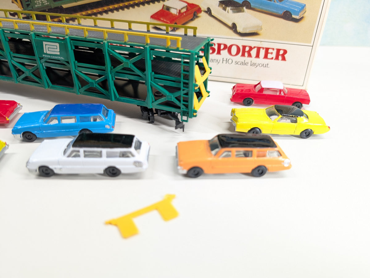 USED Bachmann 1264 HO Scale 89' Tri-Level Car Transporter Penn Central ETTX #905354