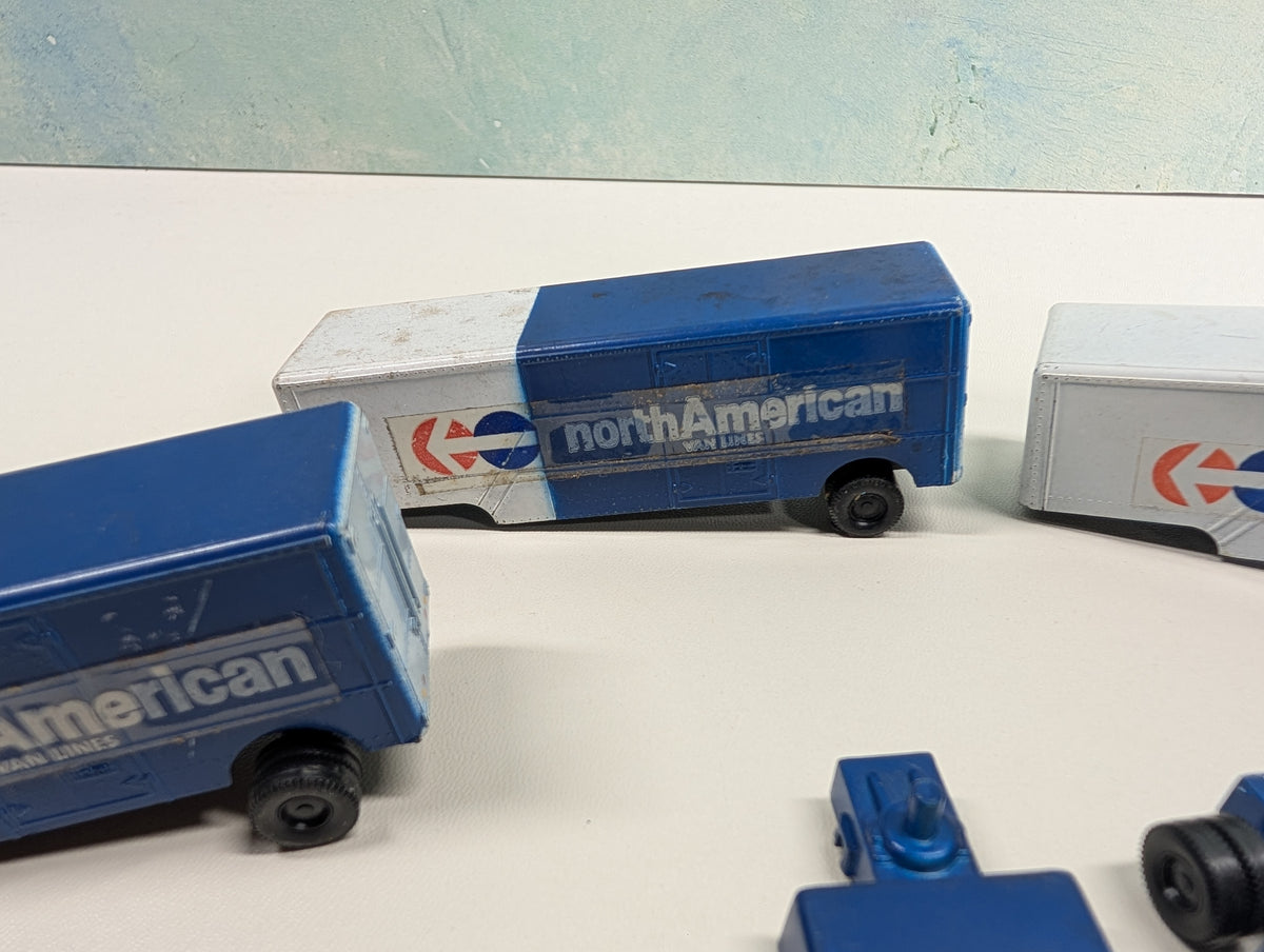 USED Bachmann 2302 HO Scale Lot of North American Trailers and Cabs