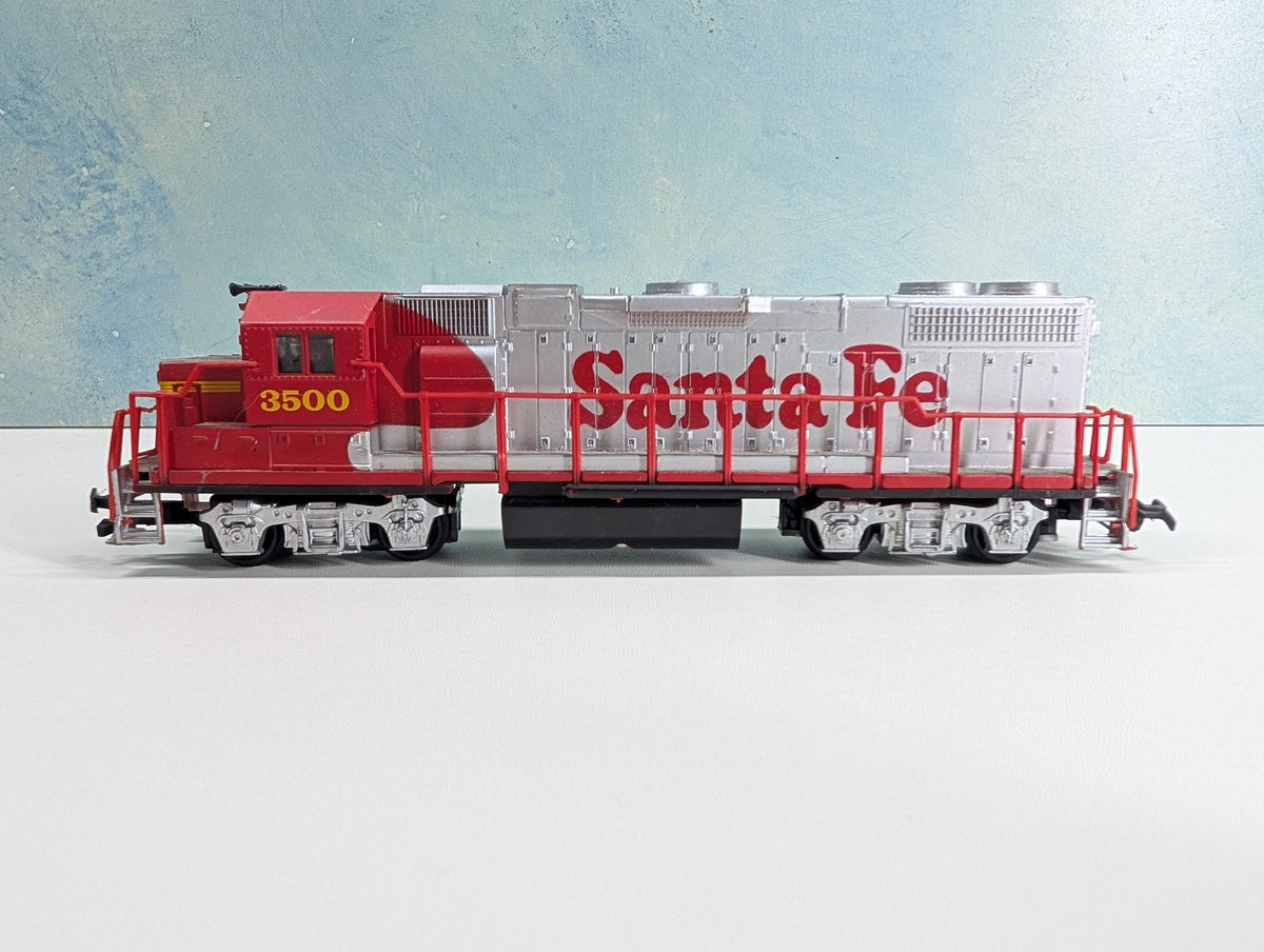 USED Life-Like HO Scale GP-38 Diesel Locomotive Santa Fe #3500 Unpowered