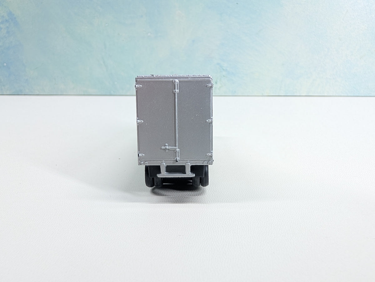 USED HO Scale Piggy Trailer International Forwarding Co