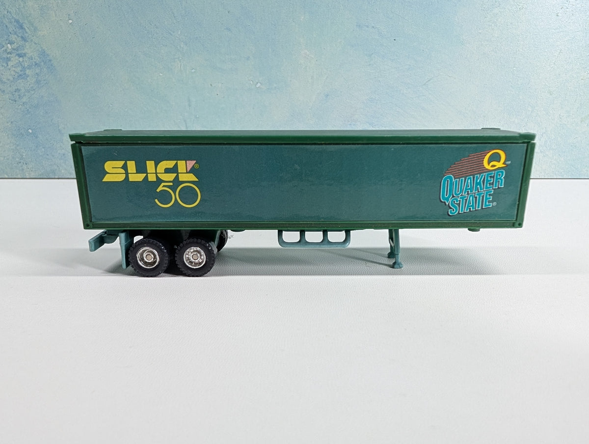 USED HO Scale Quaker State 40' Trailer Slick 50