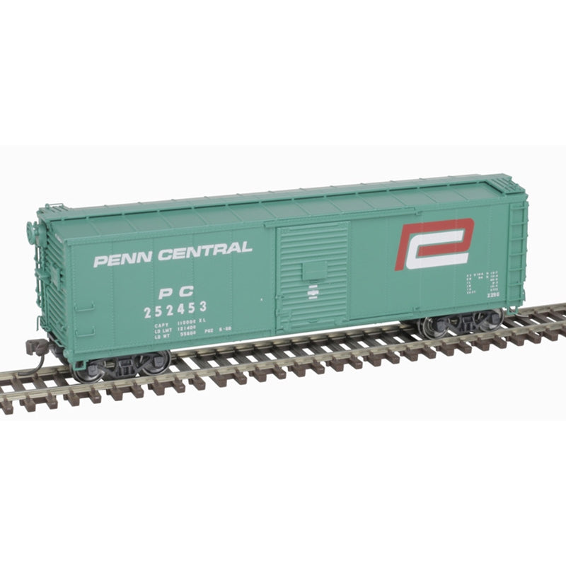 Atlas 20007082 HO Scale, USRA Steel Rebuilt Box Car, Penn Central PC #252456