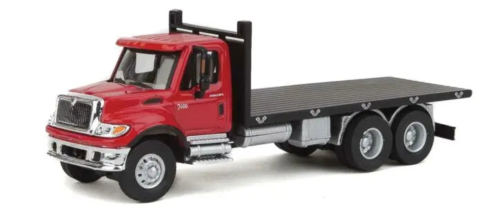 Walthers 949-11652 HO Scale International(R) 7600 3-Axle Flatbed Truck - Assembled - Red Cab, Black Flatbed