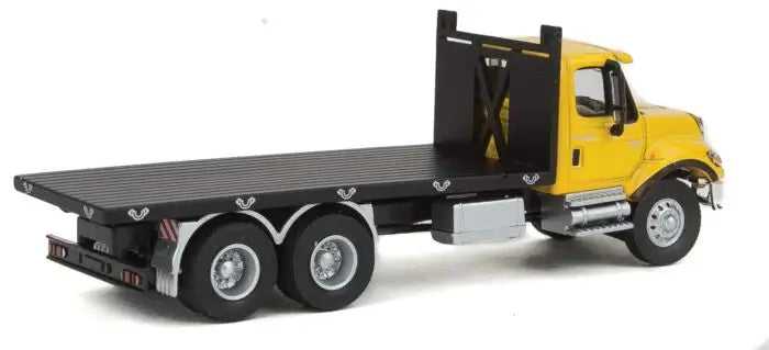 Walthers 949-11653 HO Scale International 7600 Flatbed Truck Yellow Cab w/ Black Bed