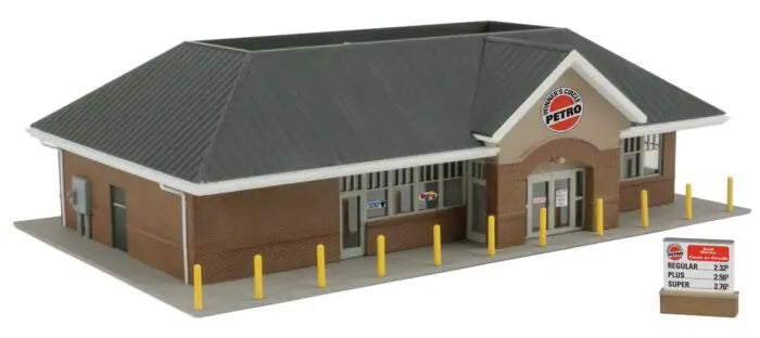Walthers Cornerstone 933-3538 HO Scale Modern Travel Center, Gas Station KIT